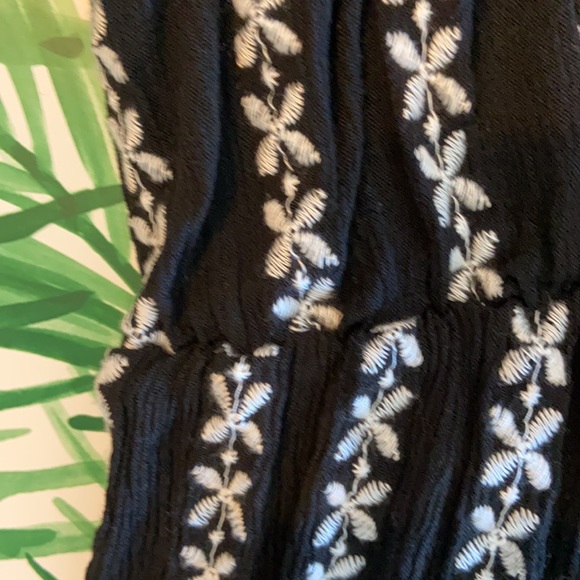 Mini open shoulder dress - Picture 4 of 6